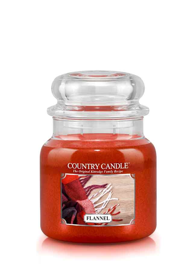 Country Candle Flannel świeca zapachowa średnia z 2 knotami (453 g)