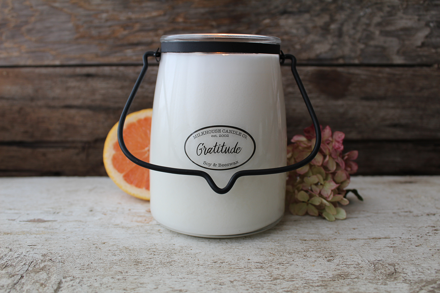 MILKHOUSE CANDLE Świeca zapachowa Gratitude BUTTER JAR (624 g)