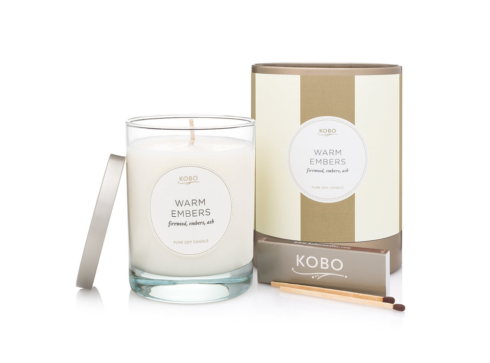 Świeca zapachowa KOBO Aurelia Warm Embers Candle (11oz / 312g)