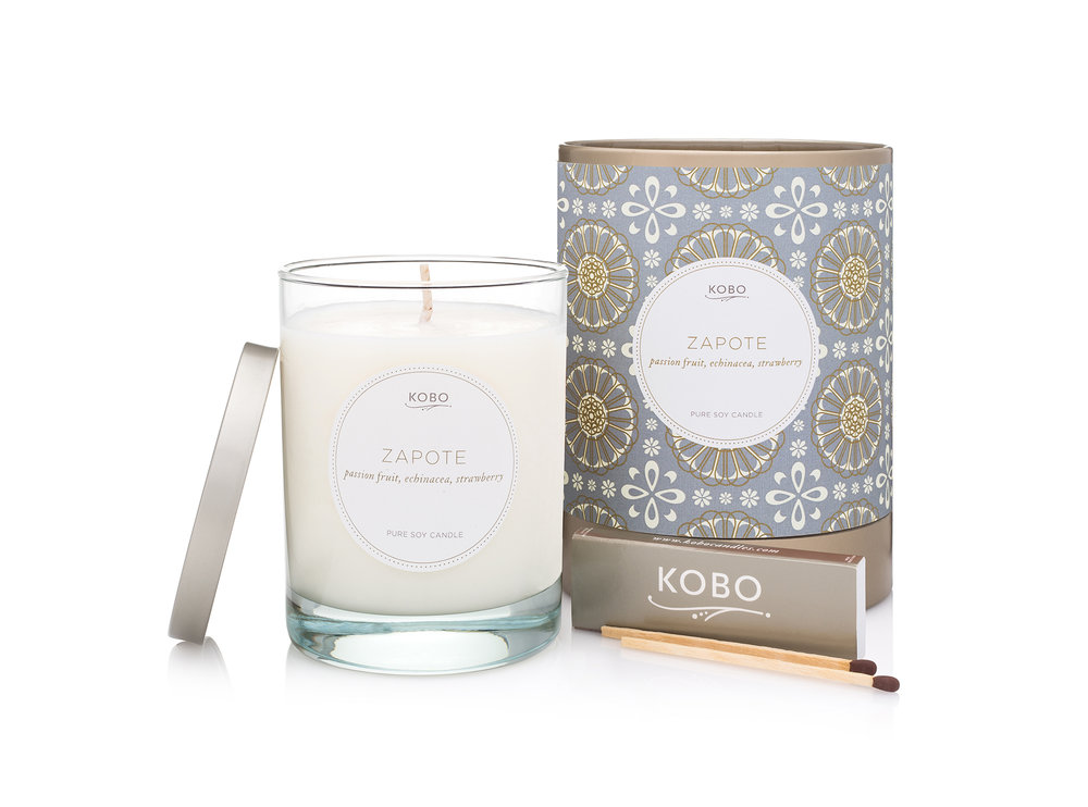 Świeca zapachowa KOBO Motif Zapote Candle (11oz / 312g)