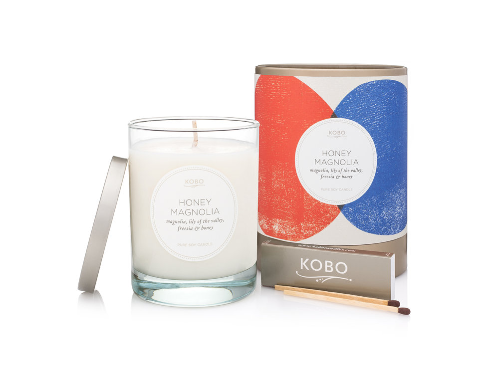 KOBO Natural Math Honey Magnolia Candle świeca zapachowa (11 uncji / 312 g)